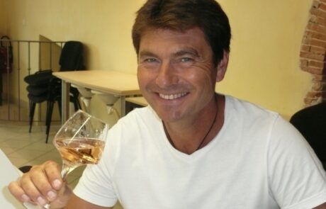 Salon du vin et des gourmets arles lions club